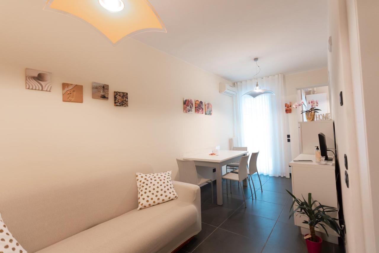 Ca Sottomarina Gli Appartamenti In Centro Apartsuite エクステリア 写真