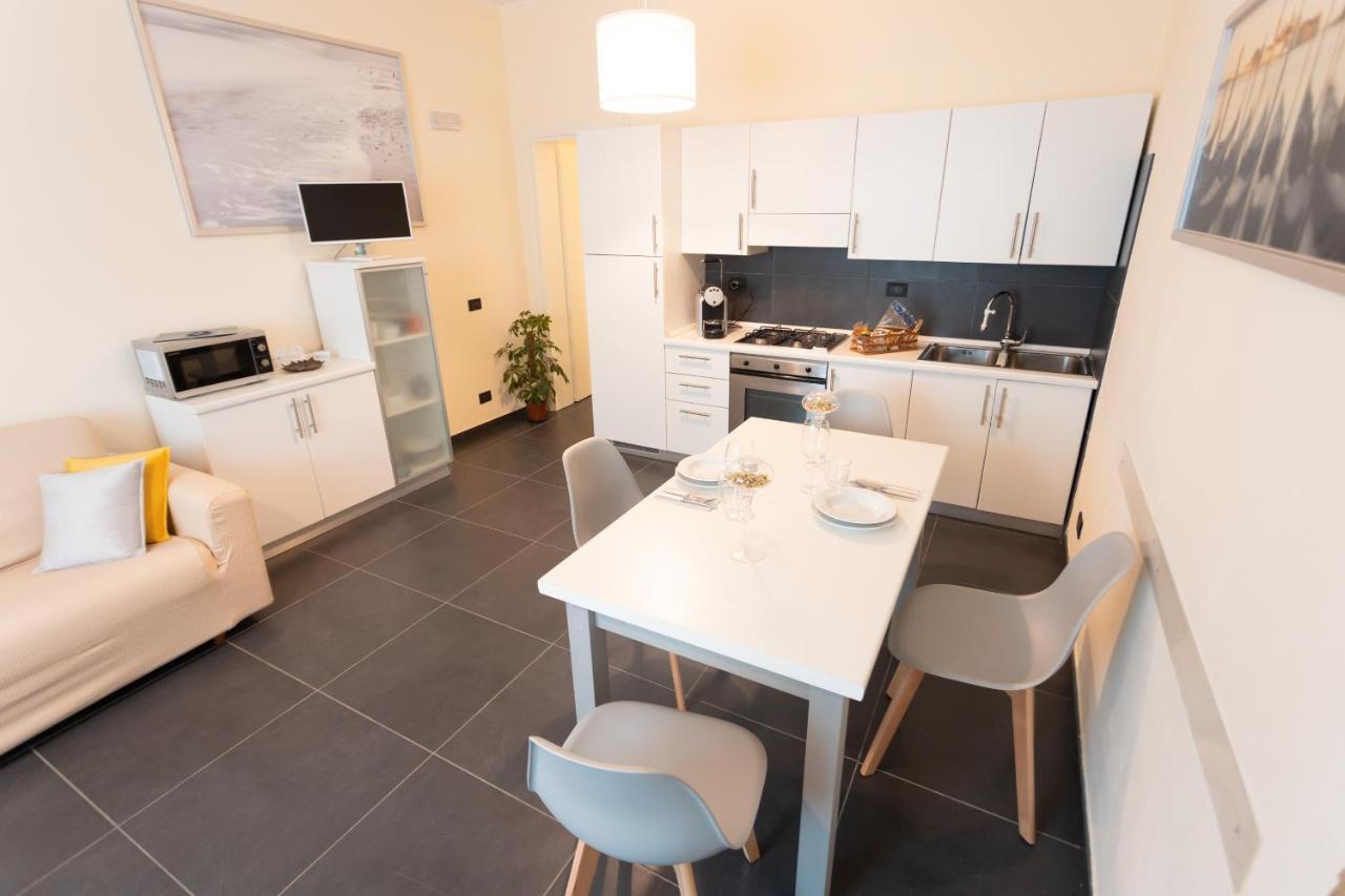 Ca Sottomarina Gli Appartamenti In Centro Apartsuite エクステリア 写真