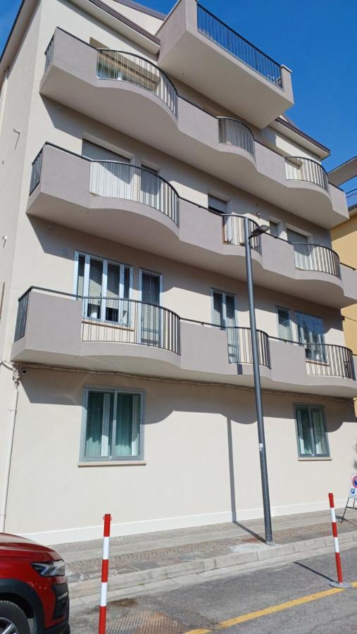 Ca Sottomarina Gli Appartamenti In Centro Apartsuite エクステリア 写真